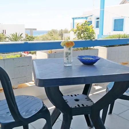Karabatsis Guest house